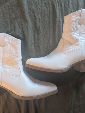 Womens Western Cowboy Boots Pointed Toe Chunky Heel Pull-On Ankle Boots Shoes 8